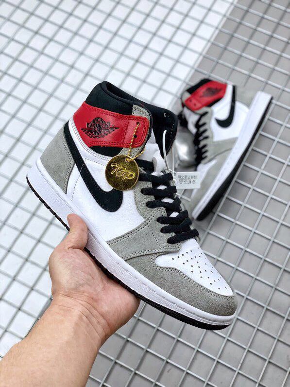 Air Jordan 1 Light Smoke Grey Shoes